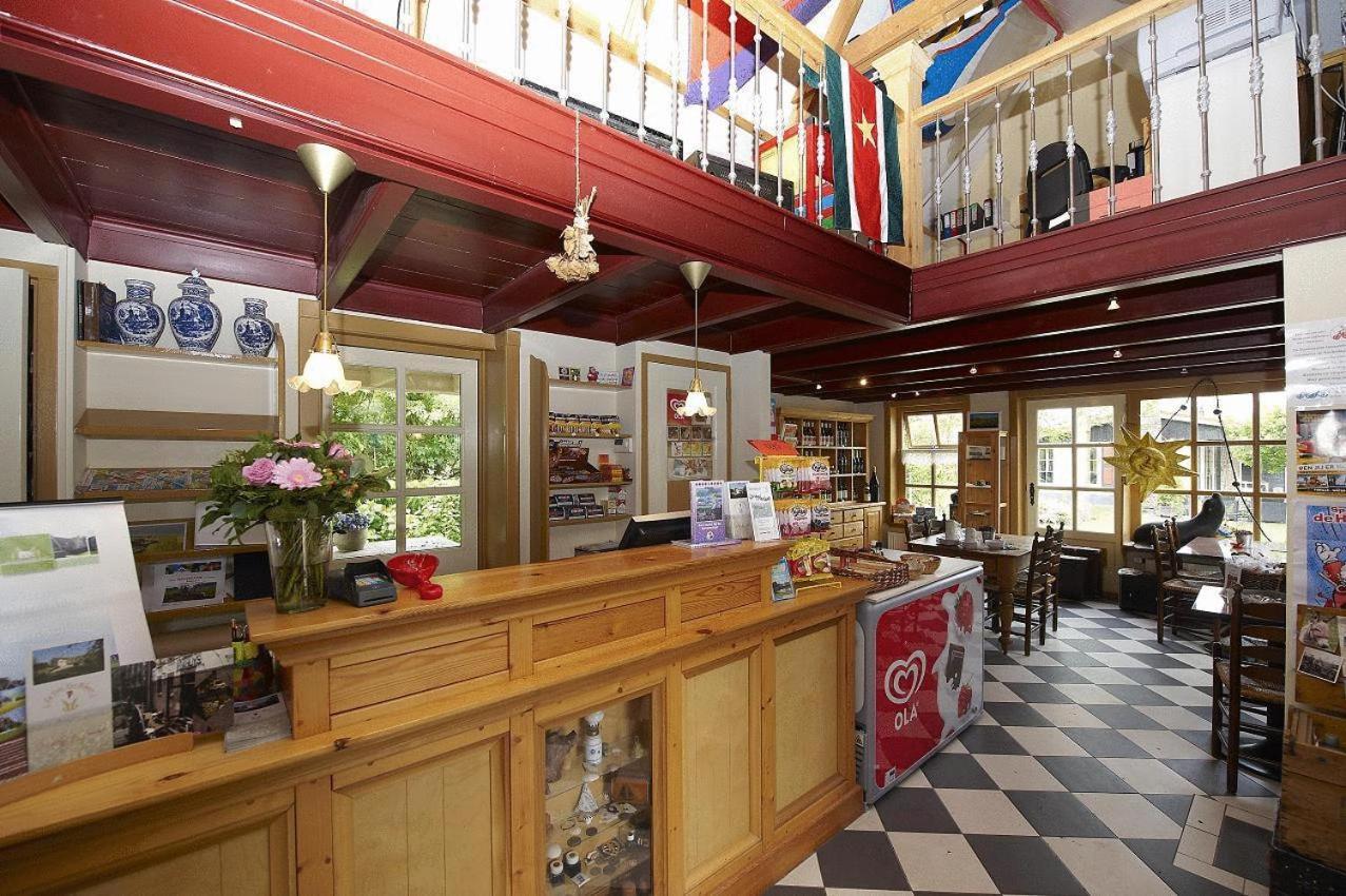 Recreatiepark Wiringherlant Hippolytushoef Dış mekan fotoğraf